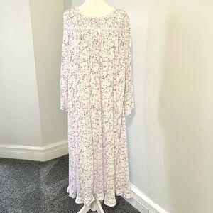 Eileen West Nightgown Womens Size Small White Pink Floral Pointelle Long Sleeve
